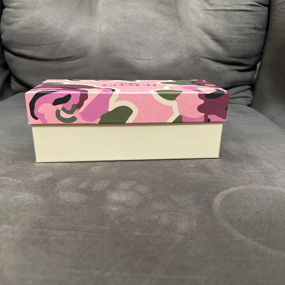 Coach box - Picture 2 of 6